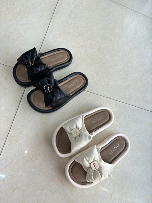 Summer Casual Sliders